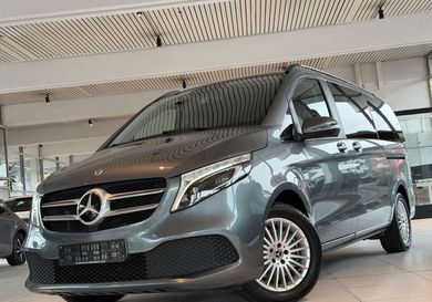 Mercedes-Benz 220, 2019