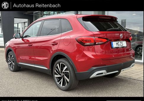 MG ZS, 2025