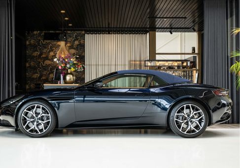 Aston Martin V8 Volante, 2018