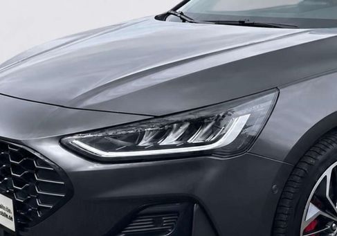 Ford Focus, 2022 3