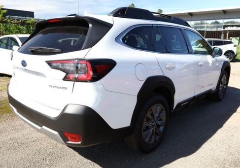 Subaru OUTBACK, 2023