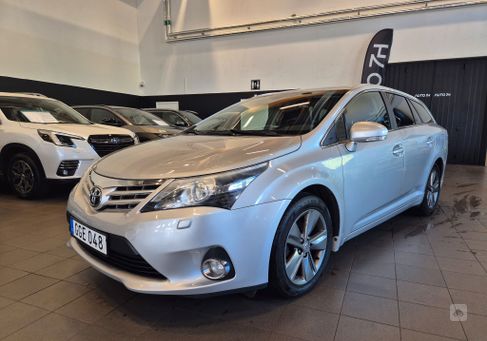Toyota Avensis, 2015