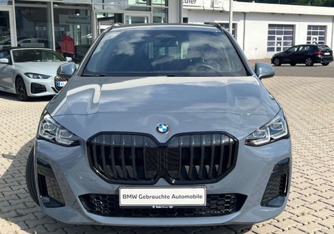 BMW 220, 2025 3