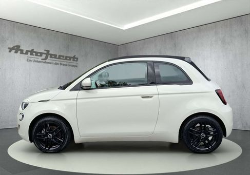Fiat 500, 2024