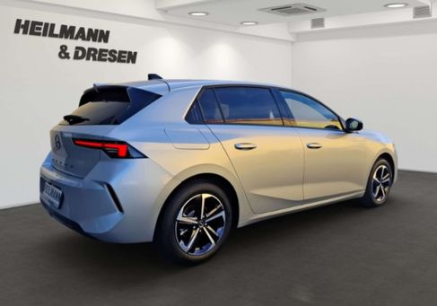 Opel Astra, 2024