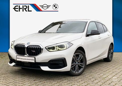 BMW 120, 2021