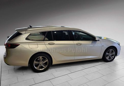 Opel Insignia, 2022