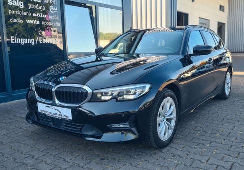 BMW 318, 2021
