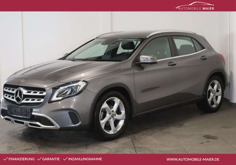 Mercedes-Benz GLA 180, 2018