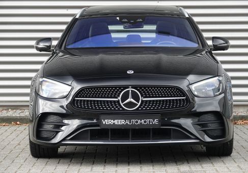 Mercedes-Benz E 300, 2022