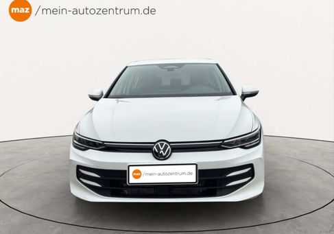 Volkswagen Golf, 2025 2