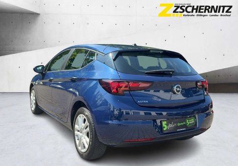Opel Astra, 2021