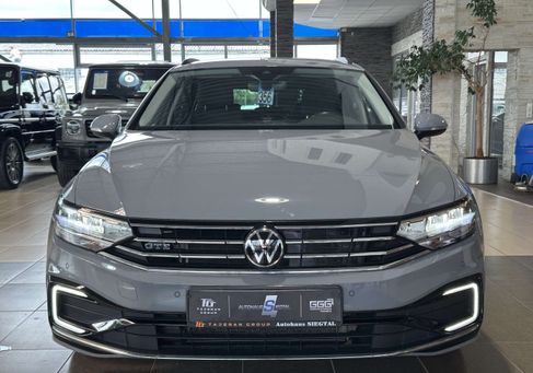 Volkswagen Passat, 2022