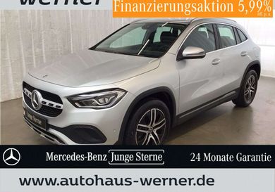 Mercedes-Benz GLA 200, 2022