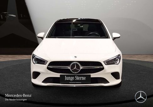 Mercedes-Benz CLA 250, 2022
