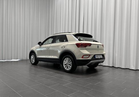 Volkswagen T-Roc, 2023 3