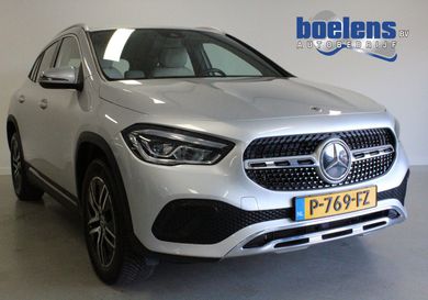 Mercedes-Benz GLA 250, 2022