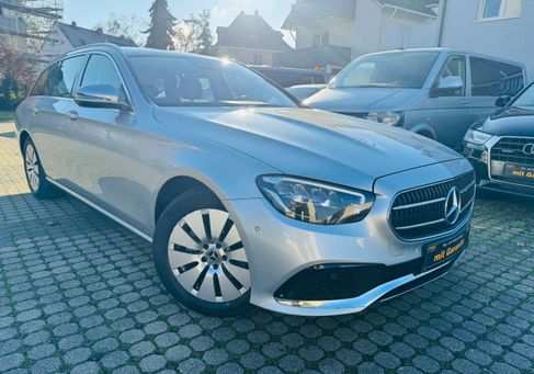 Mercedes-Benz E 220, 2020