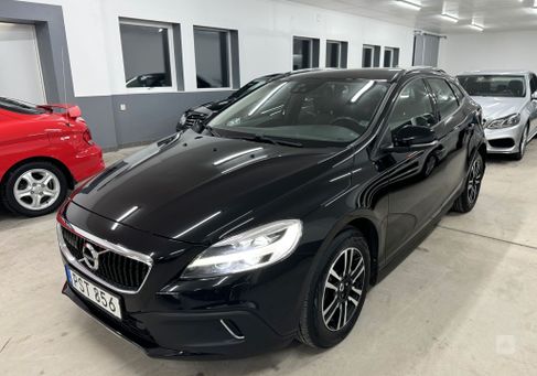 Volvo V40 Cross Country, 2018