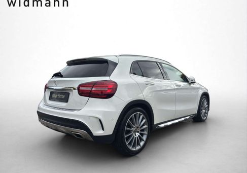 Mercedes-Benz GLA 250, 2020