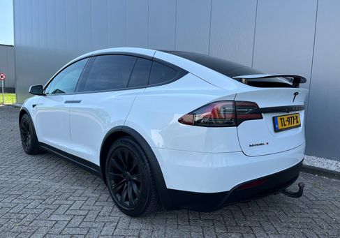 Tesla Model X, 2018 3