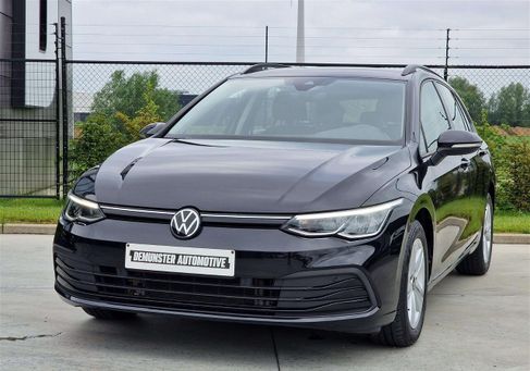 Volkswagen Golf, 2021 3