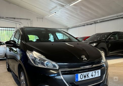 Peugeot 208, 2015