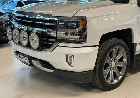 Chevrolet Silverado, 2018