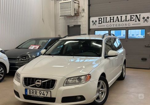 Volvo V70, 2010