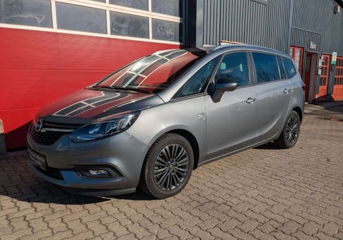 Opel Zafira, 2019