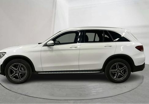 Mercedes-Benz GLC 300, 2021