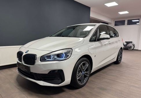 BMW 225, 2018