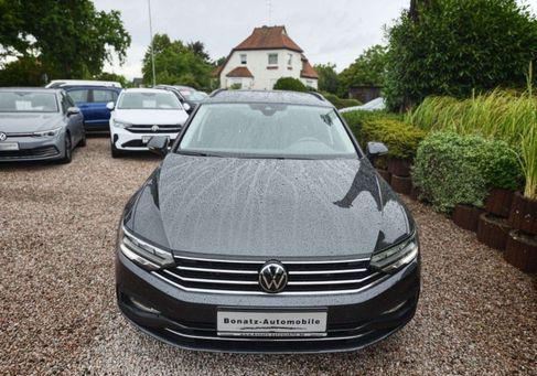 Volkswagen Passat Variant, 2023 2