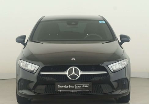 Mercedes-Benz A 180, 2023
