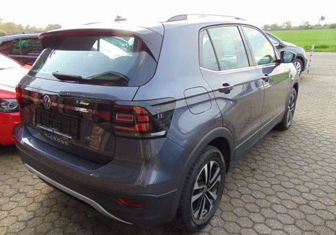 Volkswagen T-Cross, 2021