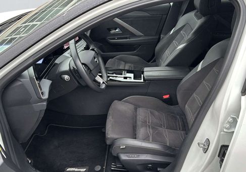 Opel Astra, 2022