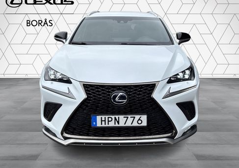 Lexus NX, 2018