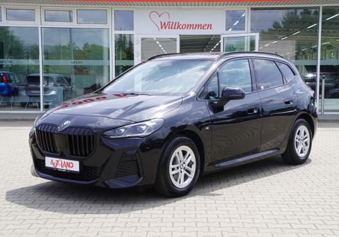 BMW 218, 2023 2