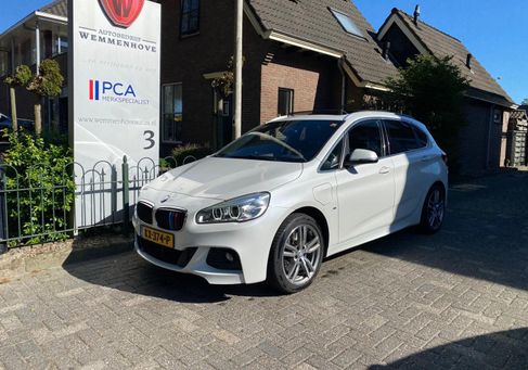 BMW 225 Active Tourer, 2016
