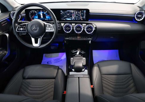Mercedes-Benz CLA 220, 2023
