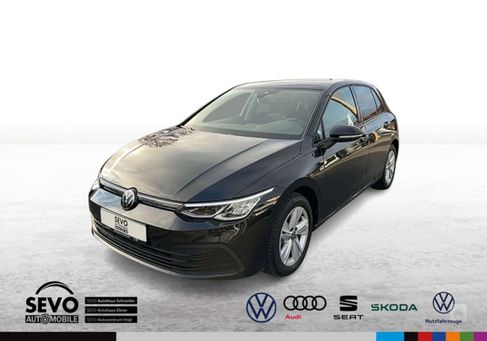 Volkswagen Golf, 2023