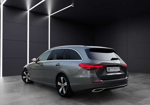 Mercedes-Benz C 180, 2022