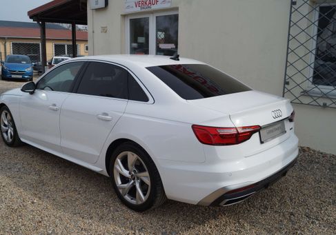 Audi A4, 2022