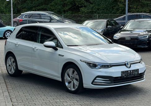 Volkswagen Golf, 2024 3
