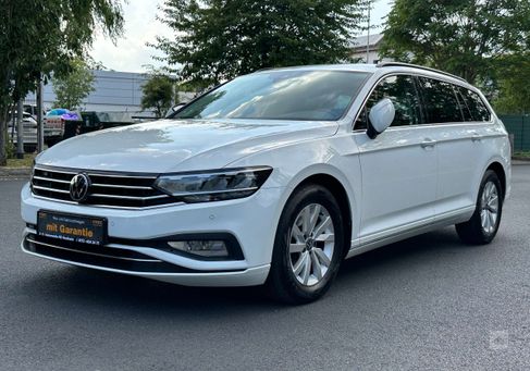 Volkswagen Passat Variant, 2022