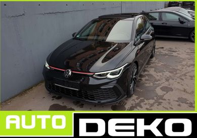 Volkswagen Golf, 2022