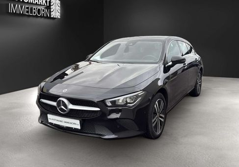 Mercedes-Benz CLA 250, 2022