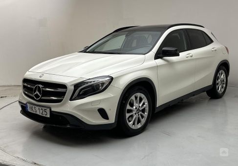 Mercedes-Benz GLA 220, 2016