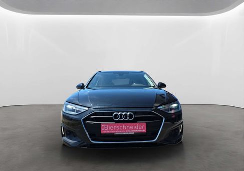 Audi A4, 2022