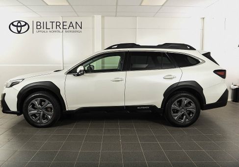 Subaru OUTBACK, 2022
